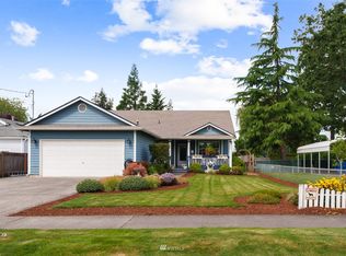 116 16th St NW, Puyallup, WA 98371