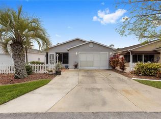 414 Hildalgo Dr, The Villages, FL 32159