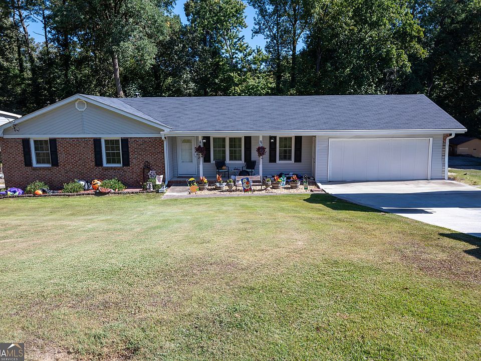 1st image of 2136 Windsor Dr