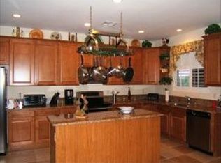 2038 W Desert Hills Estate Dr, Phoenix, AZ 85086