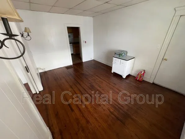 314 E Main St APT 1, Amsterdam, NY 12010