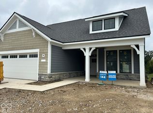 7051 Shenandoah St, Zionsville, IN 46077