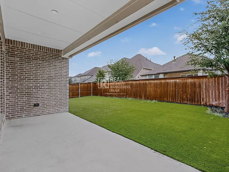 2933 Eccleston St — Photo 38