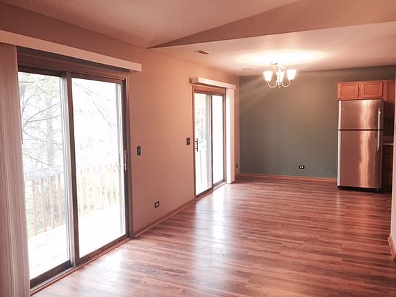 3rd image of 611 Buckskin Ln