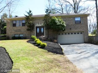 8113 Arcade St, Lorton, VA 22079