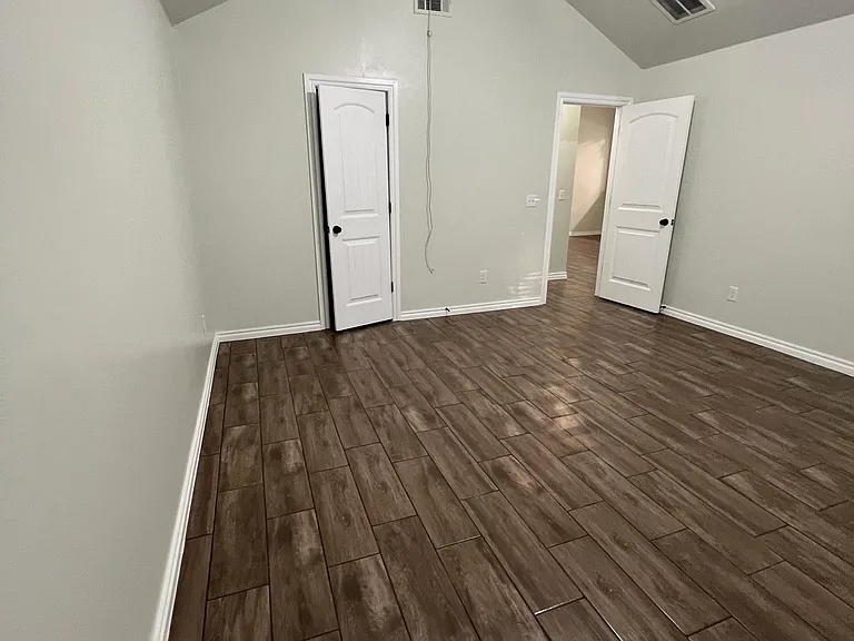 3104 Woodcrest Creek Dr — Photo 16