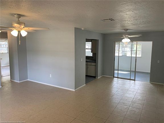 4th image of 1415 Lake Josephine Dr