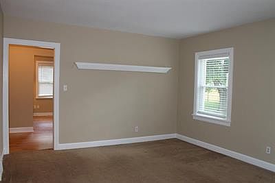 5th image of 848 S Hoosier Ave