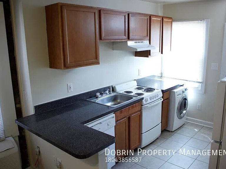 1915 Lakeview Ave #2 — Photo 2