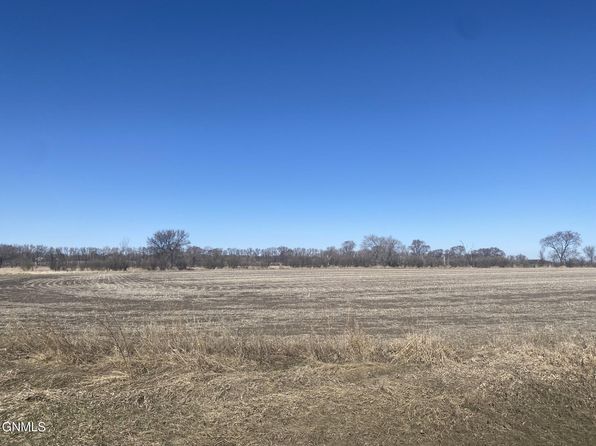 110th Ave NE, Bismarck, ND 58503