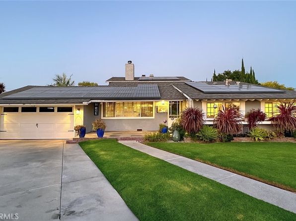 【匿名配送】HOUSES AND GARDENS IN CALIFORNIA 1646 W 168th St, Gardena, CA 90247 | Redfin