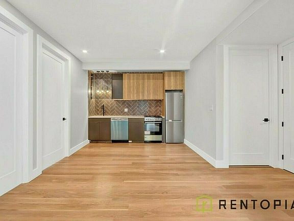 2nd image of 58 Palmetto St #401