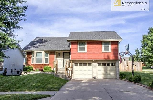 SO MUCH NEW HERE! BRING YOUR PICKY BUYERS!! TURN KEY!