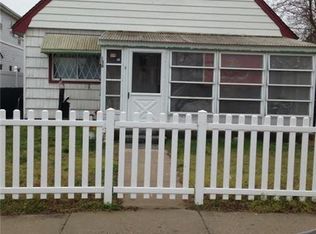 164 W Fulton St, Long Beach, NY 11561