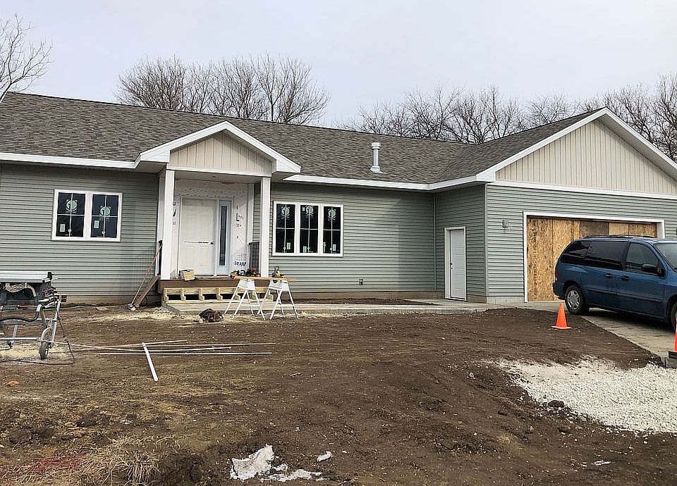 1st image of 1508 Logan Dr