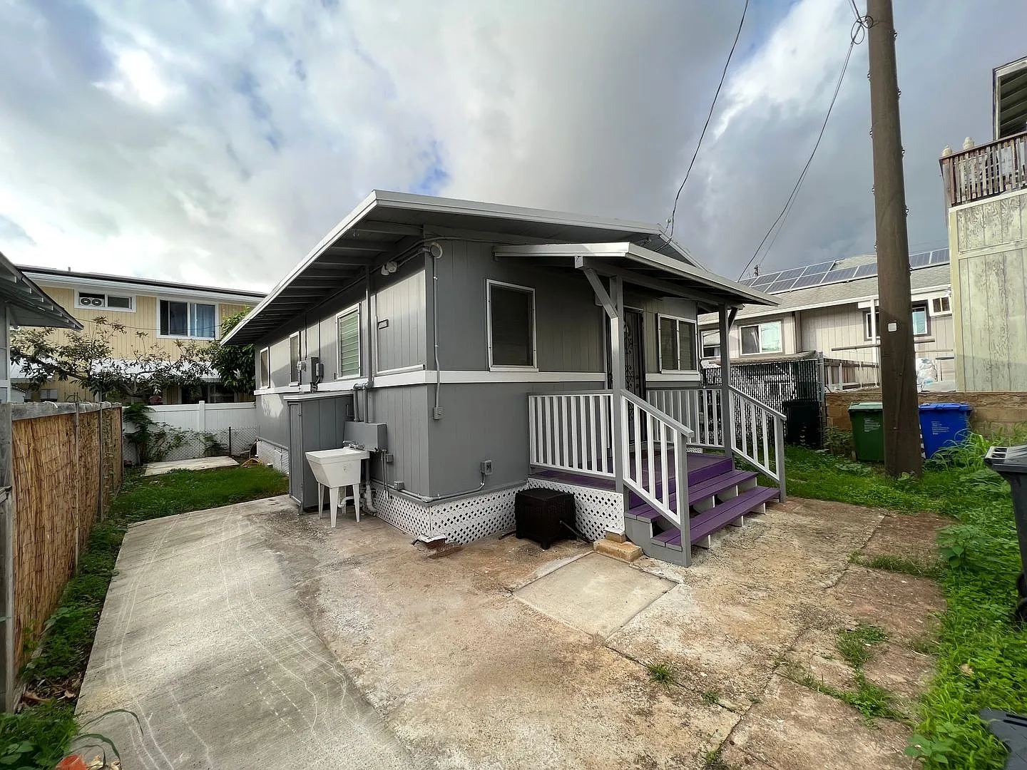 For Rent - 3046C Harding Ave. Honolulu, HI 96816 — Photo 2