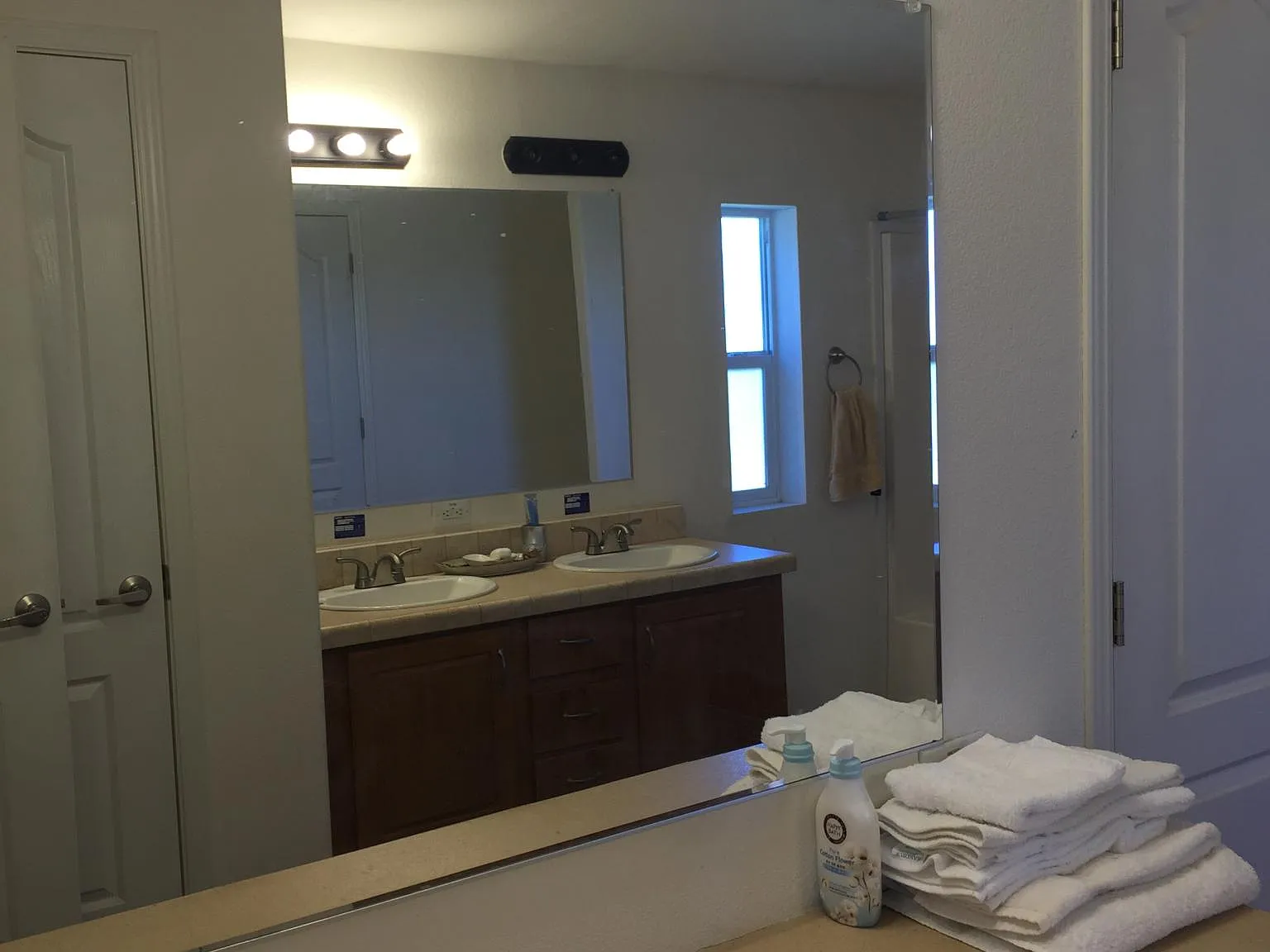 3 bed, 1624 sqft, $1,900 — Photo 4