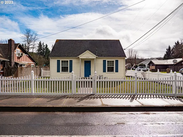 2303 Long St, Sweet Home, OR 97386