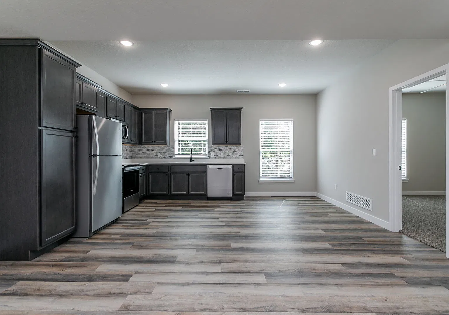1611 University Townhomes — Photo 3