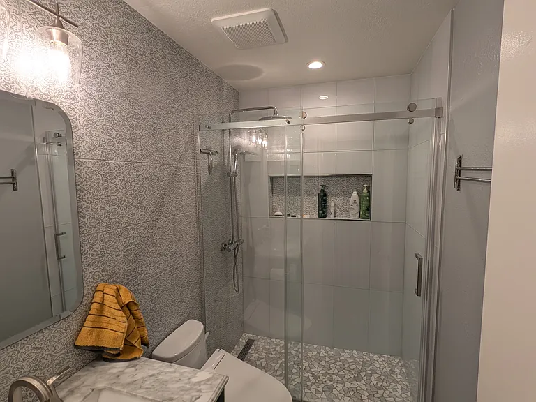 Common Bathroom
