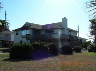 102 Sound Dr, Atlantic Beach, NC 28512