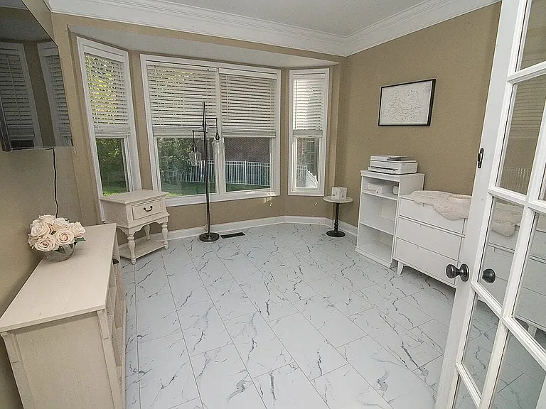 Office Room next to main living room