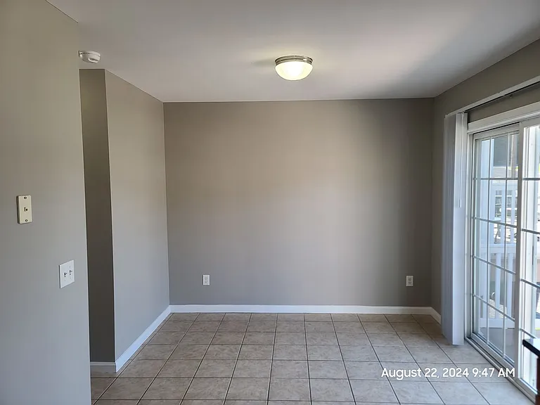 370 Viewpoint Way — Photo 13