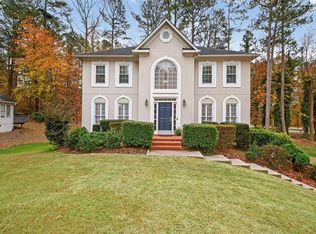 222 Mossy Pl, Alpharetta, GA 30005