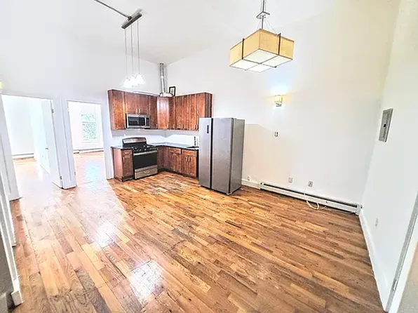 1077 Halsey Street image 1 of 9