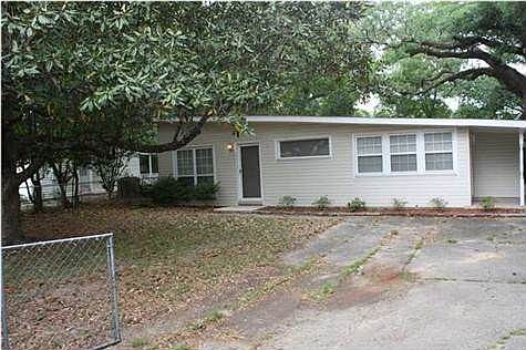 2nd image of 1003 W Webster Dr