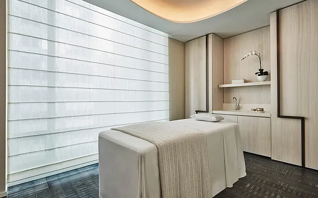 Rented by Douglas Elliman | media 14