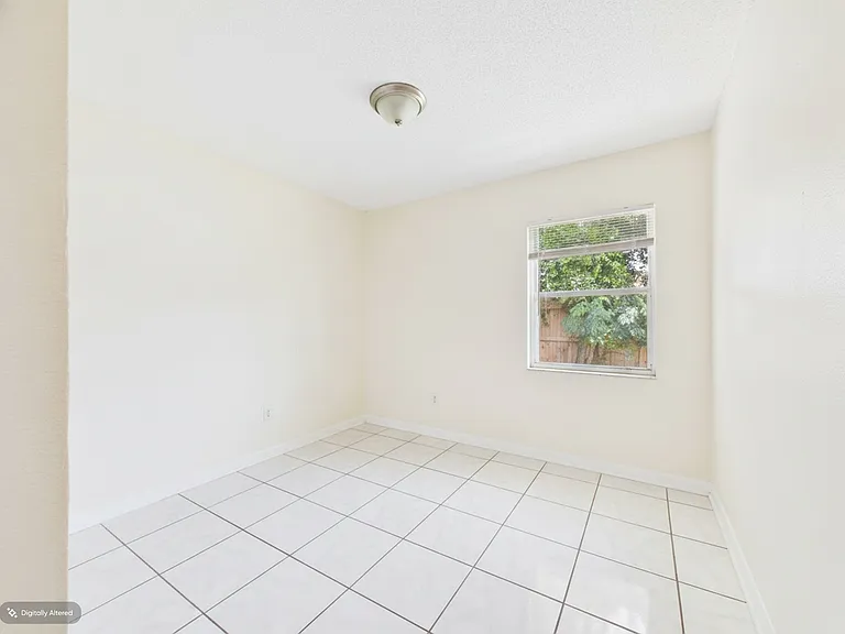 1411 E 109th Ave #B — Photo 11