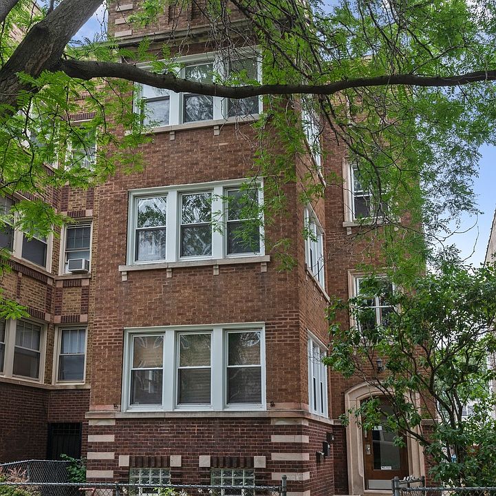1st image of 4865 N Washtenaw Ave #2