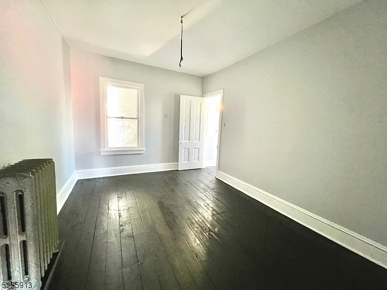 507 S Main St — Photo 17