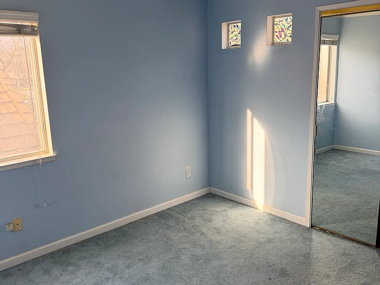 152 Menard Dr — Photo 8