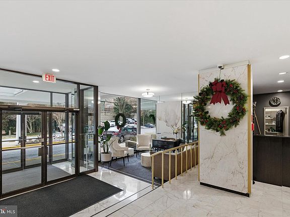 3rd image of 11801 Rockville Pike APT 313