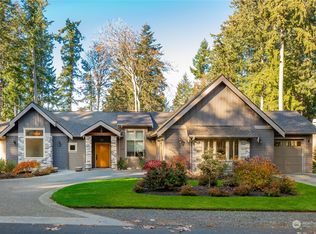 9125 Shearwater Rd, Blaine, WA 98230