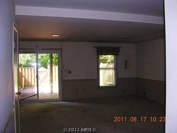 5th image of 10730 Wakeman Dr