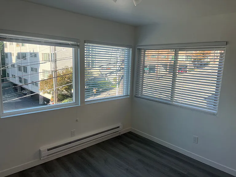 Fairview Apartments — Photo 17
