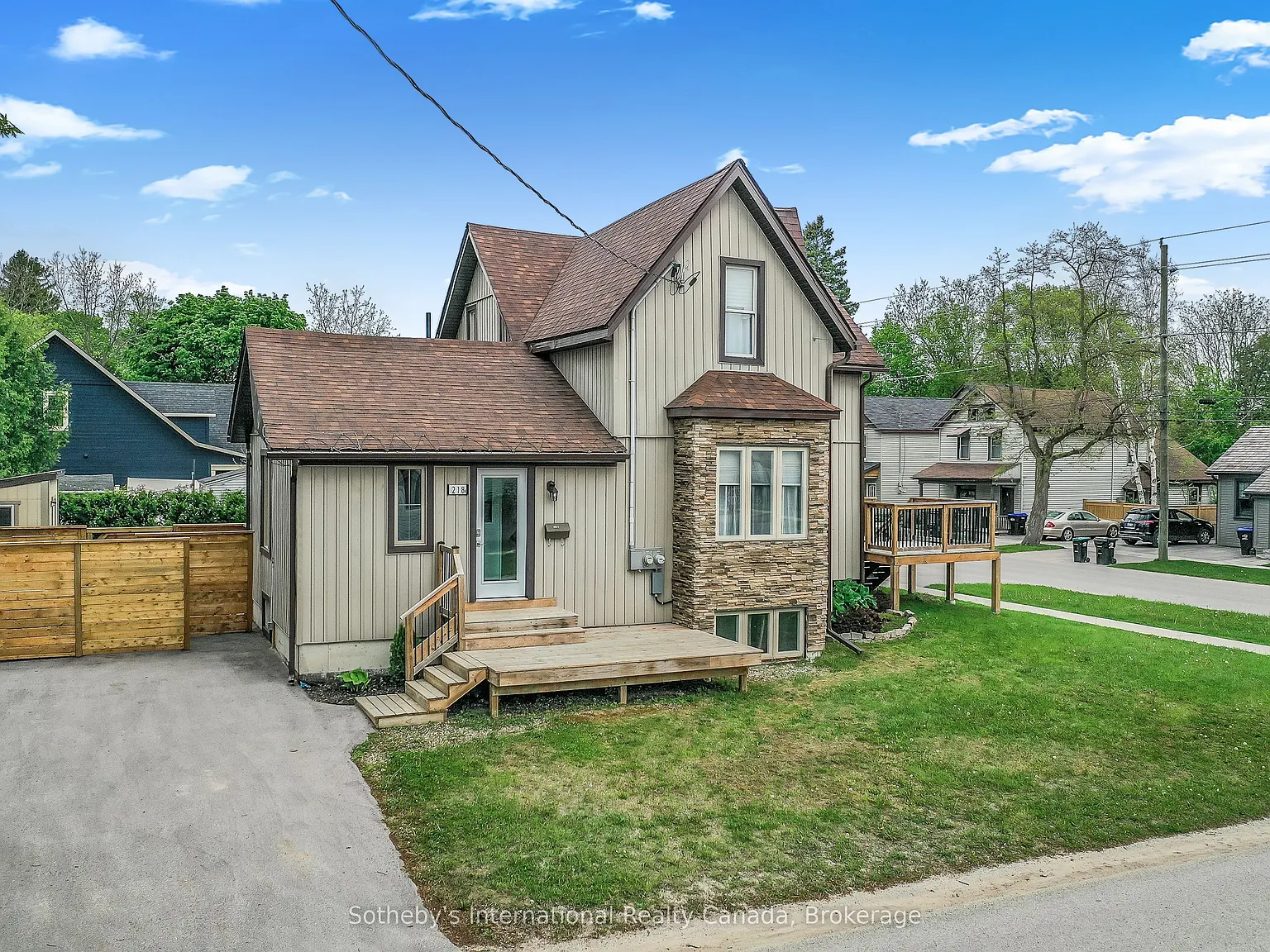 4 bed, $2,750 — Photo 4