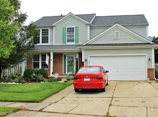 7602 N Kenton Ct E, Ypsilanti, MI