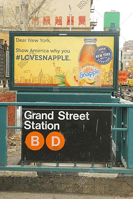 Rented by Compass | media 23