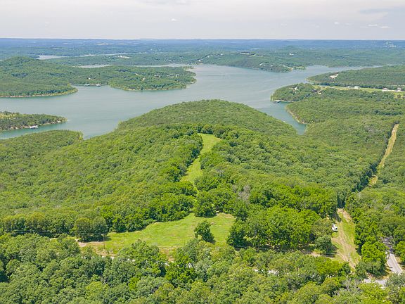 5th image of 9015 Stallion Bluff Road