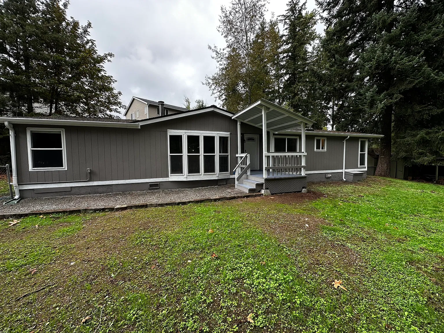 3 bed, 1612 sqft, $2,850 — Photo 2