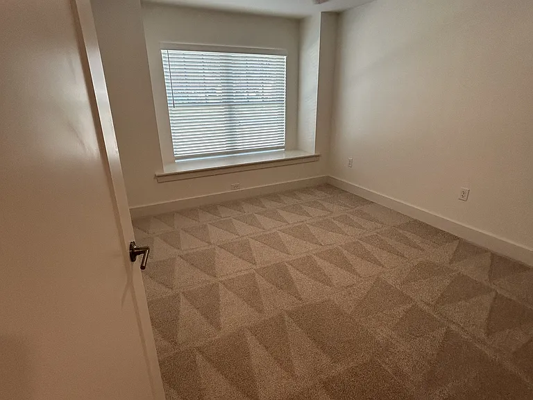 521 August St #3 — Photo 12