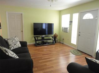 650 Seth Blvd, Cleveland, TX 77328