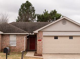 2830 Meridian Pl, Siloam Springs, AR 72761