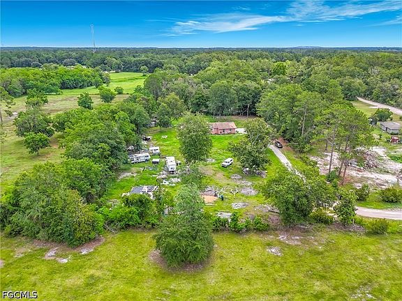 3rd image of 5628 Ferreira Rd