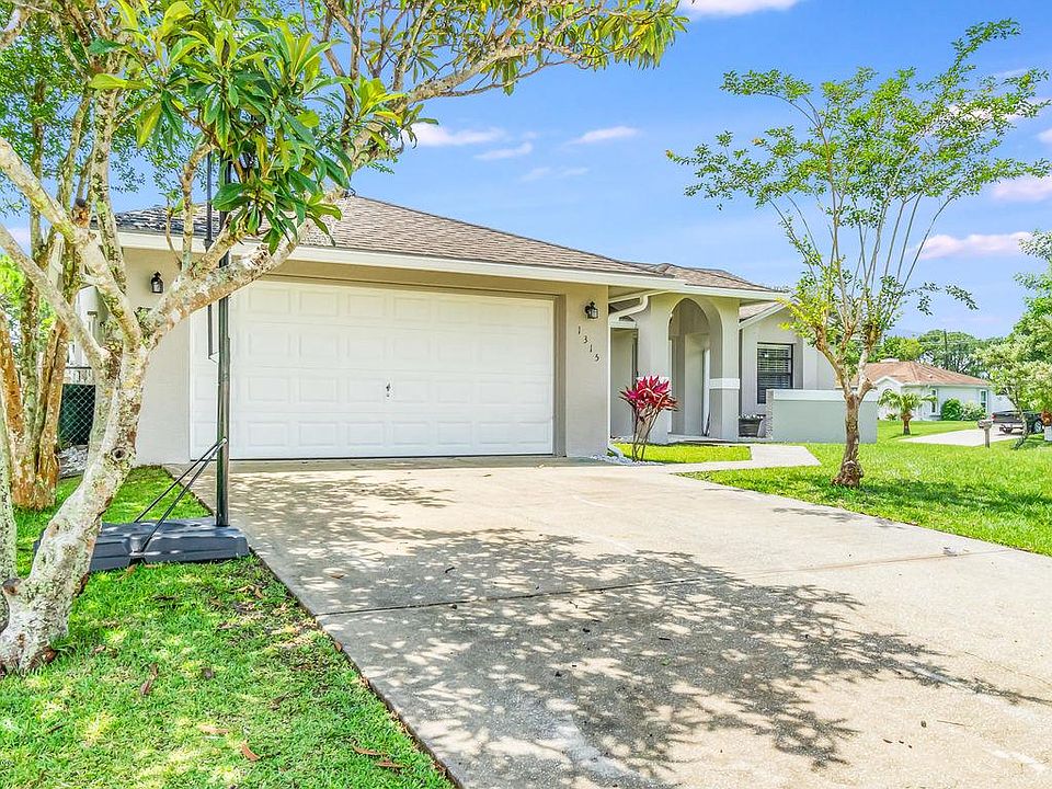 1st image of 1315 Giralda Cir NW
