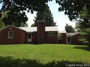 901 E Vandalia Rd, Jacksonville, IL 62650